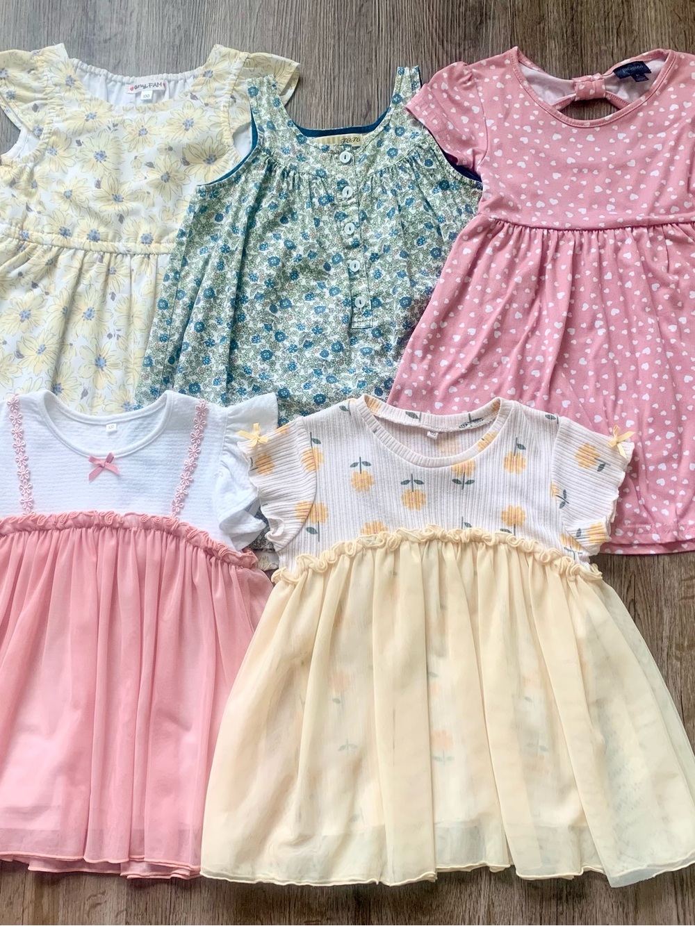 Lot of 5 Girls Fit & Flare Floral Dresses Shirts Size 100 or 3T